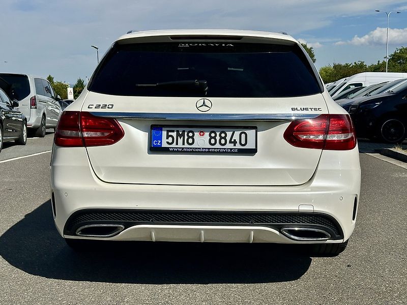 Mercedes-Benz Třídy C (2015) 220 BluTEC kombi - fotka 4 z 30