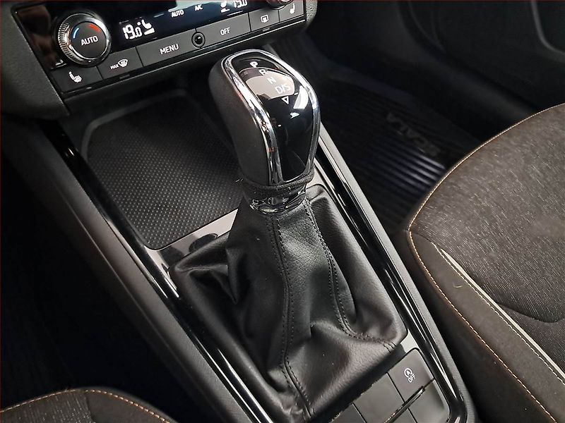 Škoda Scala (2022) Style 1.5 TSI, Automat - fotka 13 z 18