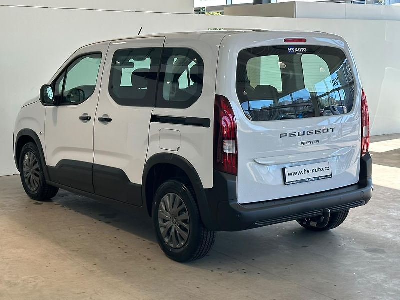 Peugeot Rifter (2025) ALLURE BlueHDi 100 S&S MAN6 N1 - fotka 6 z 19