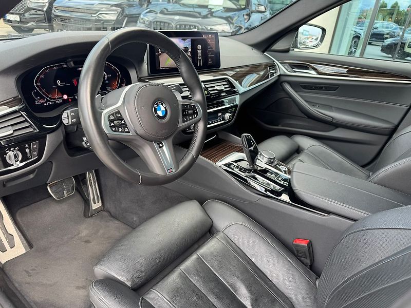 BMW Řada 5 530d xDrive El. tažné TOP stav - fotka 14 z 22