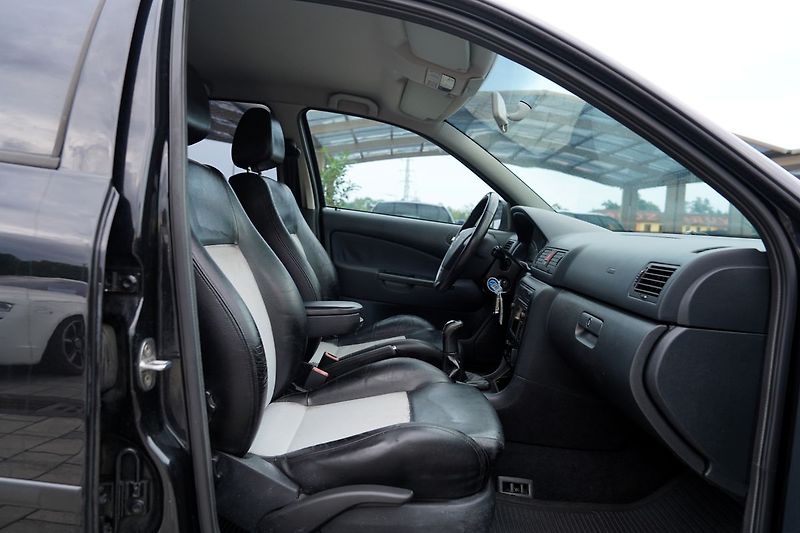 Škoda Octavia 1.9 TDI, 110KW/ČR/kůže/Al.kola - fotka 29 z 36