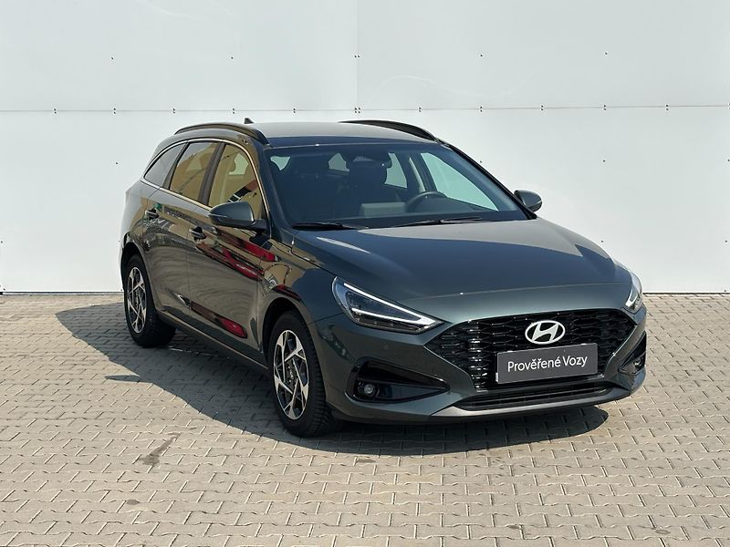 Hyundai i30 1.5 T-GDi 103kW DCT Style - fotka 6 z 28