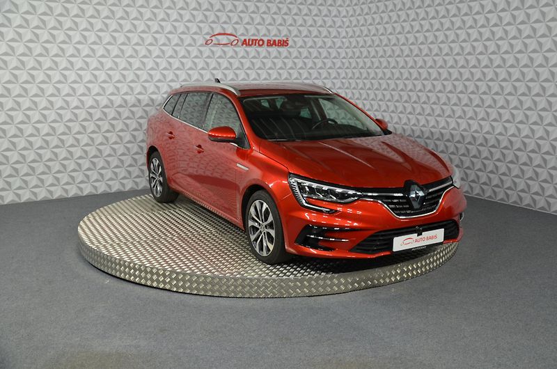 Renault Mégane (2023) E-Tech Electric GT 1.6PHEV Tec - fotka 3 z 18