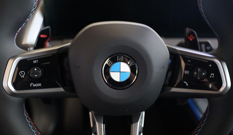 BMW X3 M50 xDrive - fotka 11 z 18