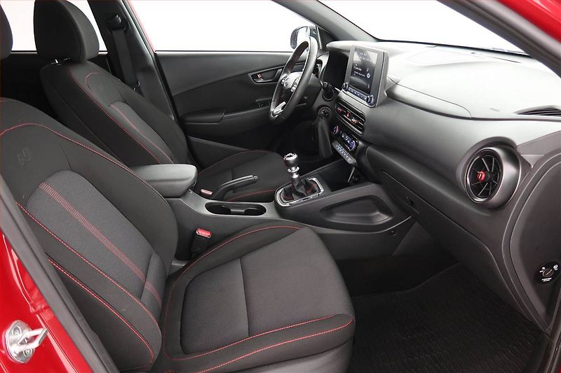 Hyundai Kona (2022) N-Line 1.0 T-GDI, Serv.kniha - fotka 9 z 18
