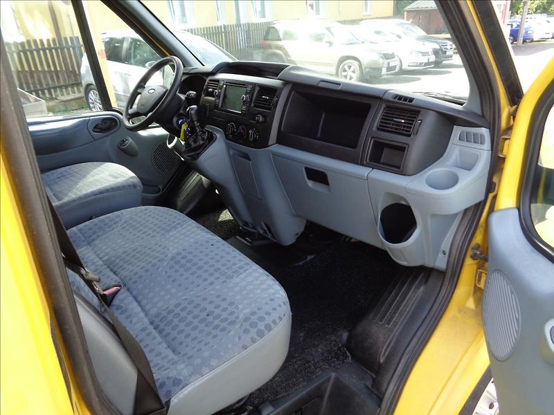 Ford Transit 2,2 - fotka 15 z 19