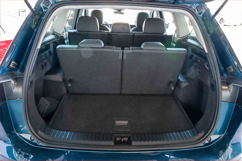 Volkswagen Tayron (2025) 1.5 eTSI - fotka 16 z 25
