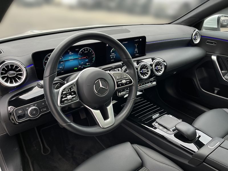 Mercedes-Benz CLA Třída 250 e kupé - fotka 10 z 18
