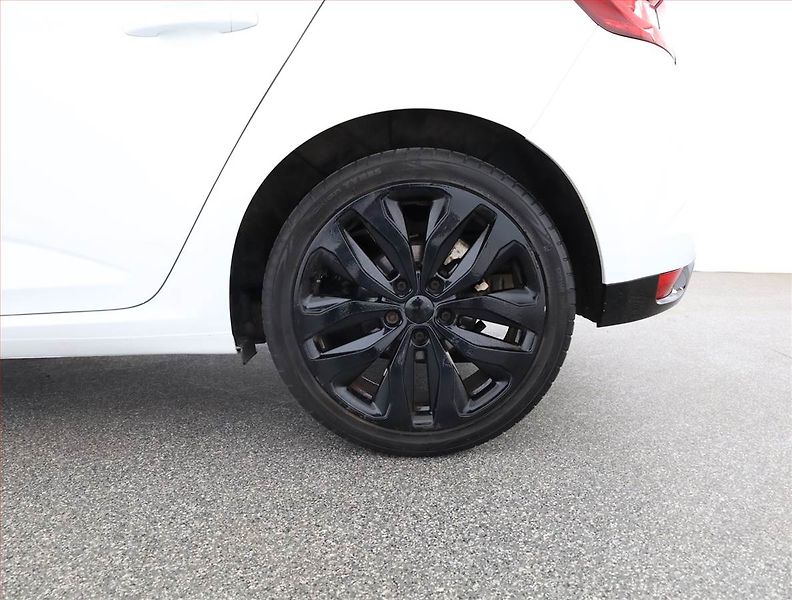 Renault Mégane (2020) 1.3 TCe, Tempomat - fotka 16 z 16
