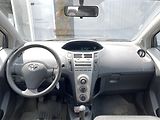 Toyota Yaris 1.0i, ČR, manual, STK - náhled 9