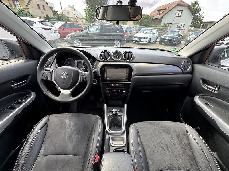 Suzuki Vitara (2016) 1.6i VVT Comfort Plus LED Navi - fotka 6 z 50