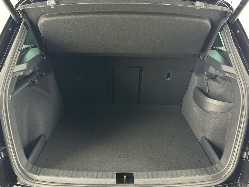 Škoda Karoq (2025) DSG 2.0TDI 110kW 4x4 SportLine - fotka 29 z 33