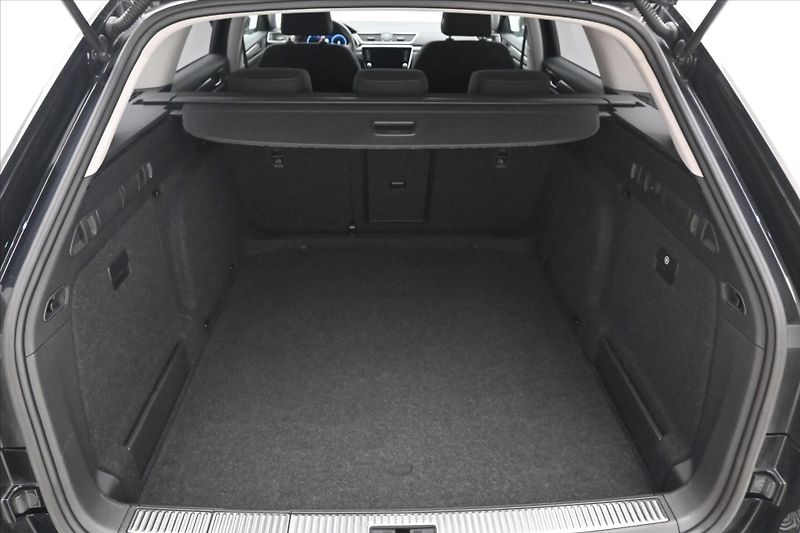 Škoda Superb 2,0 TDI 110 kW DSG Style Záruk - fotka 10 z 32