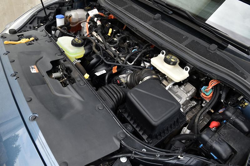 Ford S-MAX 2.5 HEV TITANIUM,ZÁRUKA,ČR,DPH - fotka 48 z 50