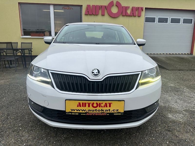 Škoda Rapid 1.4 TSI DSG/1MAJ/CZ/DPH/Výhřev - fotka 8 z 37