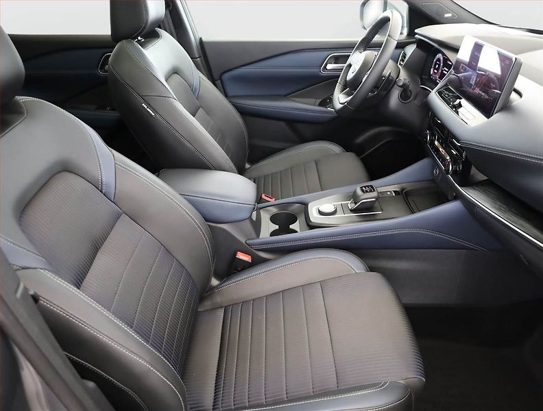 Nissan Qashqai (2024) Tekna 1.3 DIG-T MHEV - fotka 7 z 20