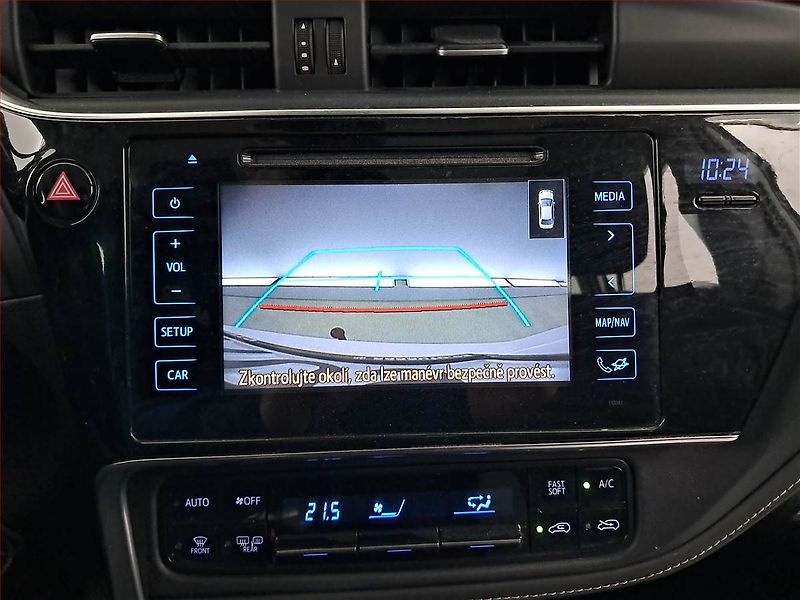 Toyota Auris (2018) 1.6 Valvematic, ČR,1.maj - fotka 17 z 18