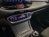 Hyundai i30 (2021) Mild HYB 1.5 TGDi N-line kombi - náhled 24