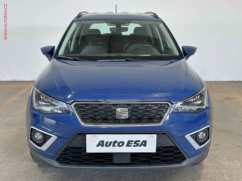 Seat Arona (2017) 1.0 TSi, LED, AC - fotka 2 z 15