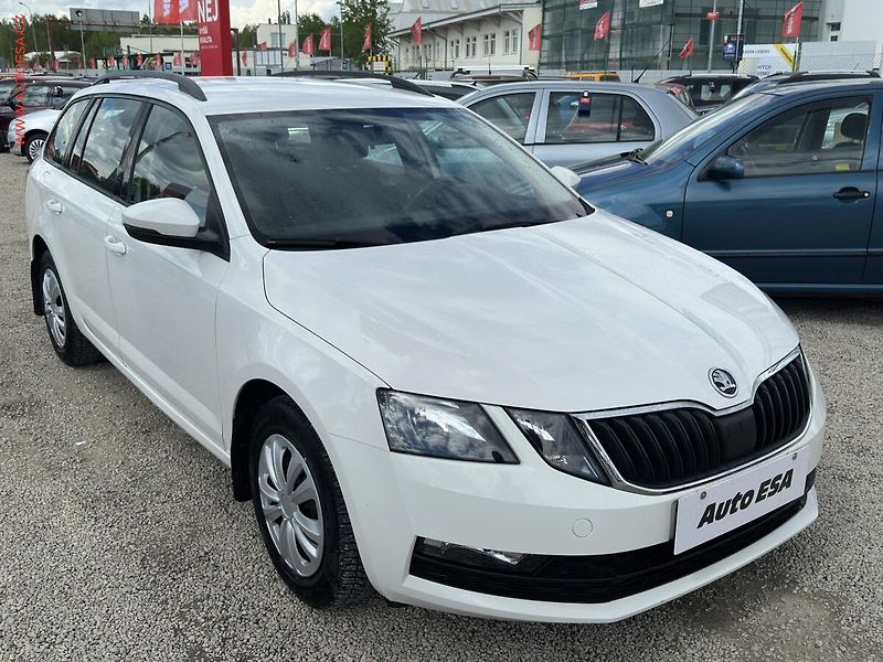 Škoda Octavia (2017) 1.0TSi, ČR, AC, tažné - fotografie inzerátu