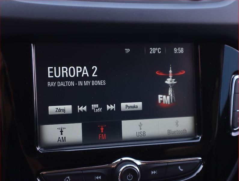 Opel Corsa (2018) 1.4, Automat, Serv.kniha - fotka 18 z 19