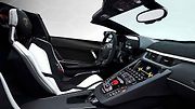 Lamborghini Aventador SVJ Roadster