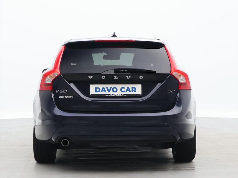 Volvo V60 2,0 D2 Ocean Race Navi Kůže - fotka 6 z 31