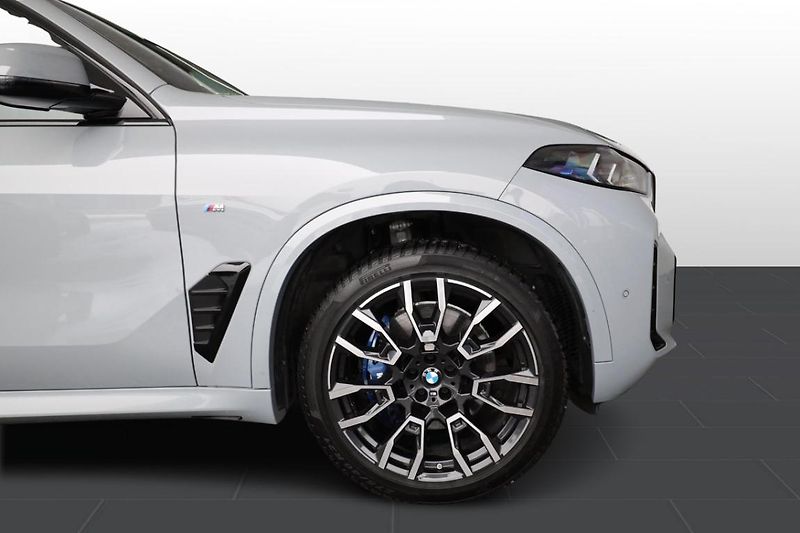 BMW X5 xDrive30d - fotka 7 z 27