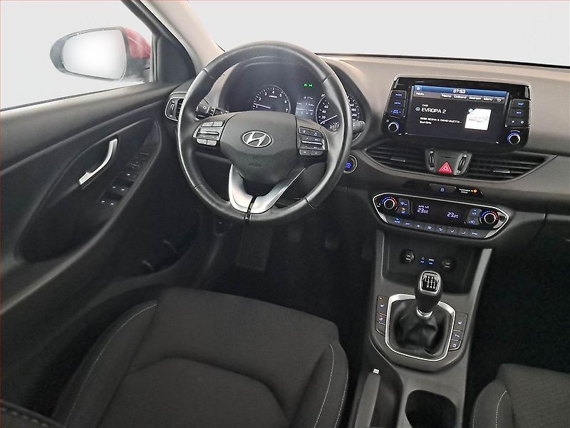 Hyundai i30 (2020) 1.4 T-GDI, Serv.kniha, Navi - fotka 7 z 17