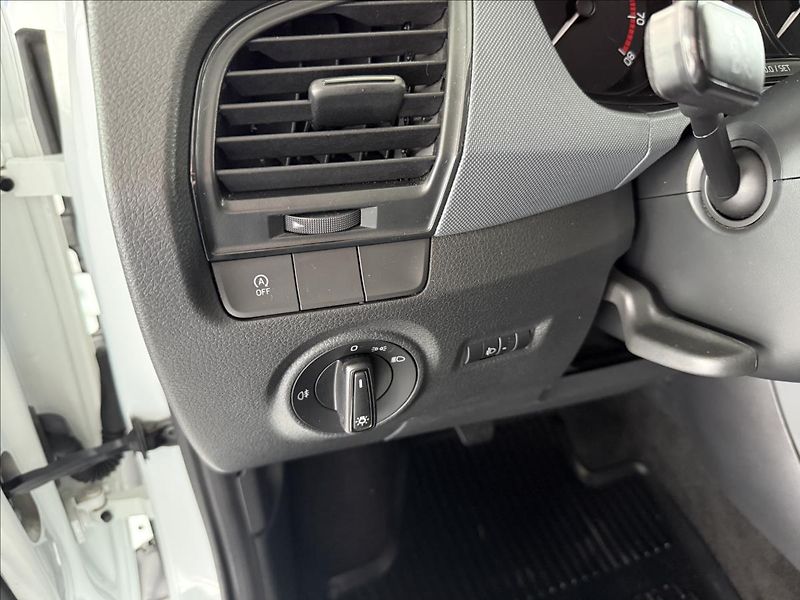 Škoda Fabia 1,2   Red & Grey,1MAJ,SERVISKA - fotka 10 z 18