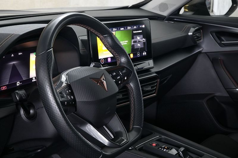 Cupra Formentor 2.0TSI 140kW DSG 4x4 ZÁRUKA - fotka 15 z 28
