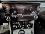 Škoda Superb 1,4 TSI,PHEV,DSG,LED,NAVI,VÝHŘ - náhled 29