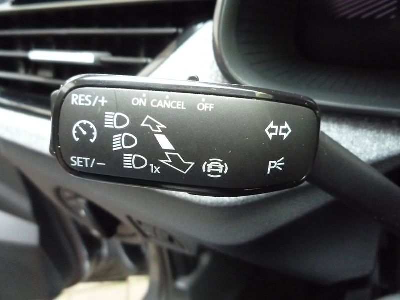 Škoda Kamiq (2025) 1,0TSi 85kW Selection - fotka 9 z 23