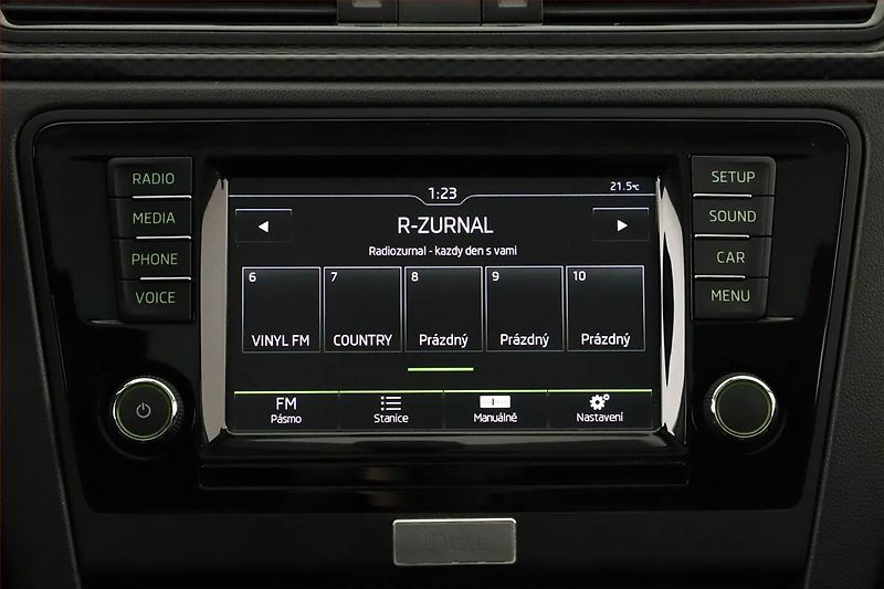 Škoda Rapid (2015) Spaceback 1.4 TDI, Automat - fotka 14 z 19