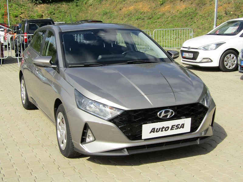 Hyundai i20 (2021) 1.0 T-GDi, Select, výhřev sed - fotografie inzerátu