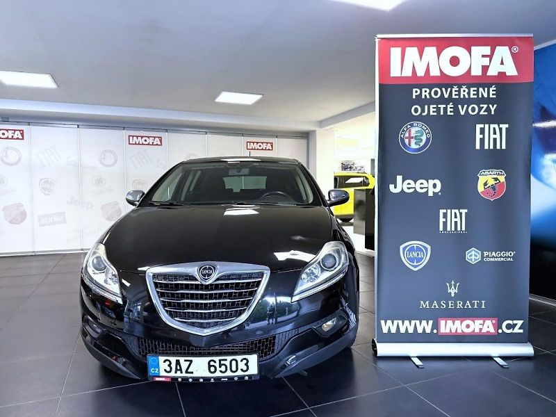 Lancia Delta (2014) 1.4 T 120k Gold - fotka 2 z 16