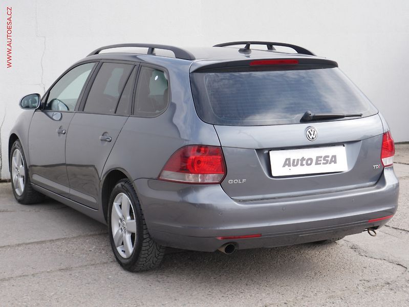Volkswagen Golf (2013) 1.6 TDi VI, Navi, AC - fotka 4 z 16