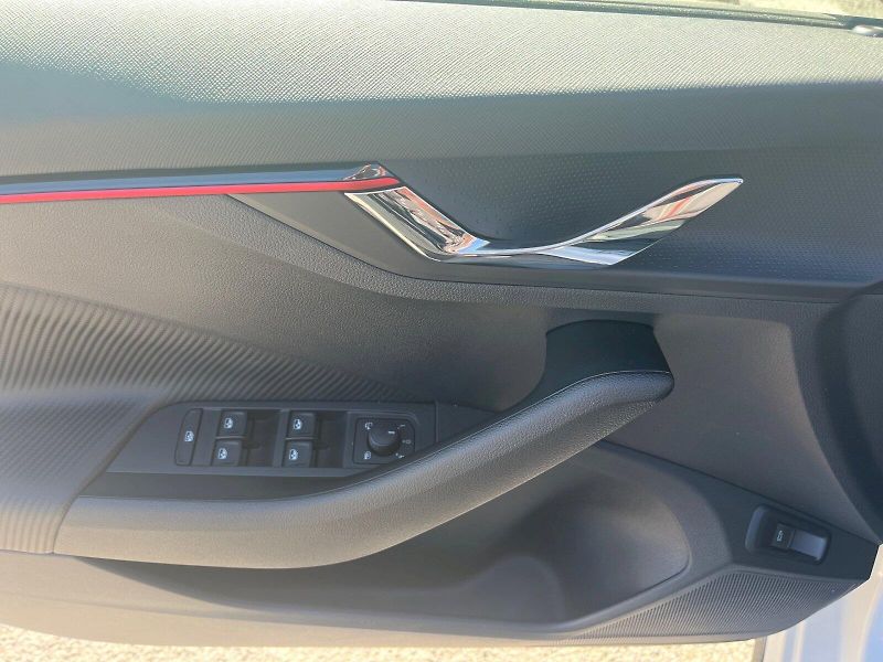 Škoda Kamiq (2026) Monte Carlo 1.0 TSI 85 kW DSG - fotka 10 z 35