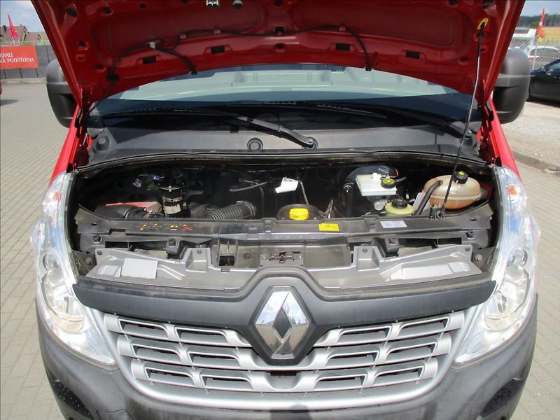 Renault Master 2,3 dCi 110k COOL DPH 12xvozů - fotka 18 z 30