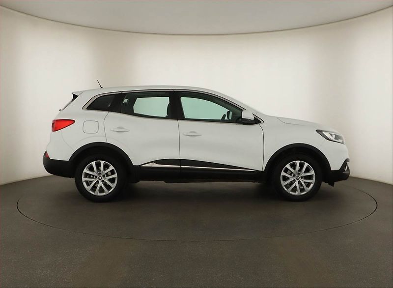 Renault Kadjar (2018) 1.2 TCe, Tempomat - fotka 6 z 14