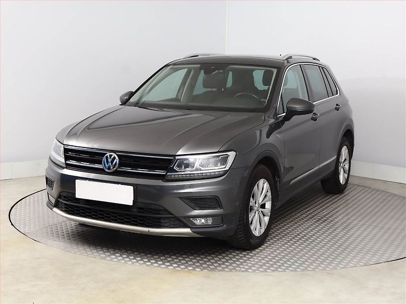 Volkswagen Tiguan (2018) 1.4 TSI, ČR,1.maj, Tempomat - fotka 2 z 14