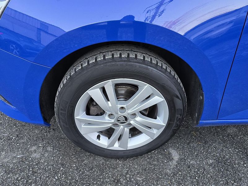 Škoda Fabia 70kW STYLE DIGIKLIMA ČR - fotka 35 z 36