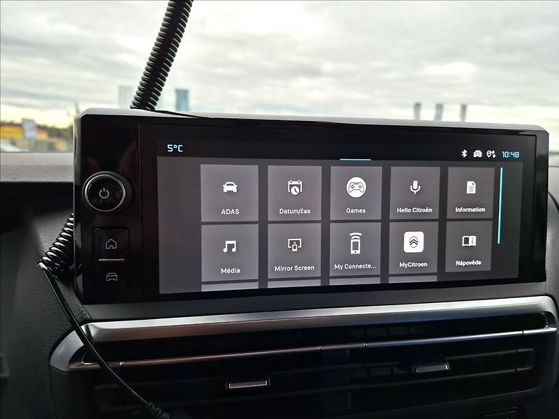 Citroën SpaceTourer 2,0 BlueHDi 180 EAT8 SHINE XL - fotka 23 z 36