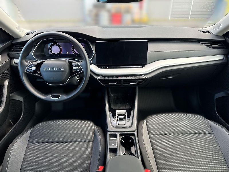 Škoda Octavia (2026) Combi 1.5 TSI DSG Selection - fotka 5 z 33