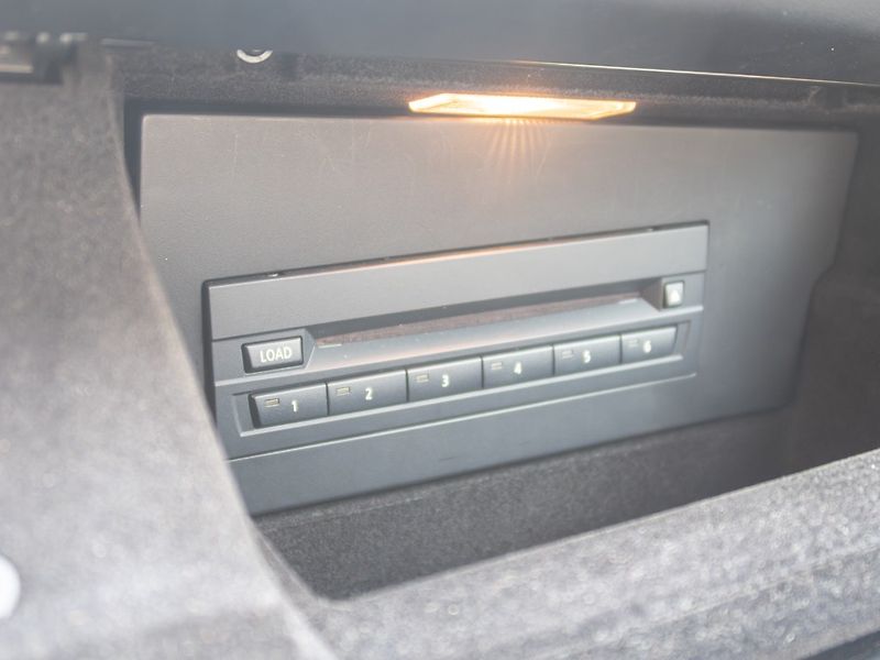 BMW X5 (2007) 3.0D 173KW 7sed – PO SERVISU - fotka 33 z 50