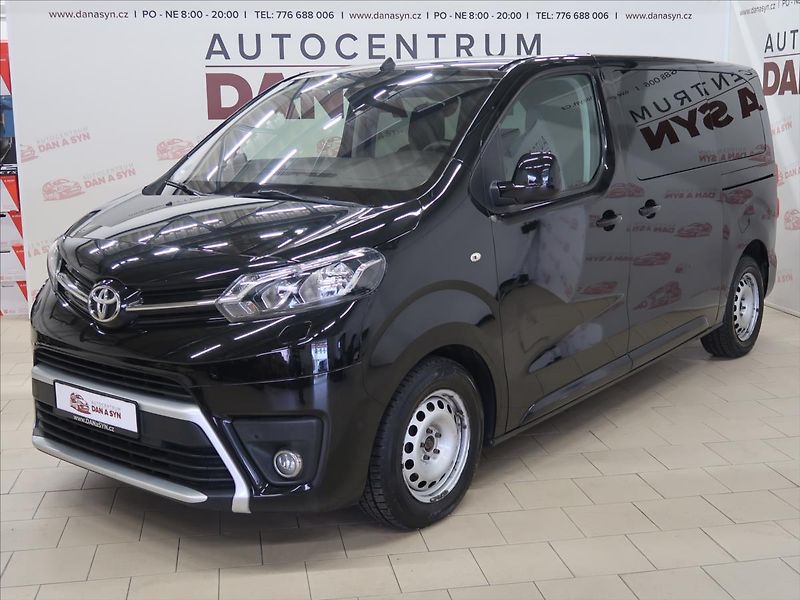 Toyota ProAce Verso 2,0 D-4D Family 1.maj. 8 míst - fotka 1 z 37