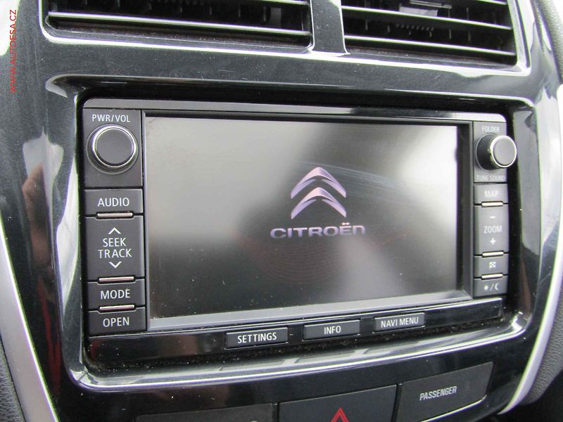 Citroën C4 Aircross (2013) 1.8HDi 4x4, Panorama - fotka 11 z 23