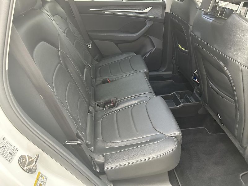 Škoda Kodiaq 2.0 TDI 4x4 Exclusive Selectio - fotka 25 z 30
