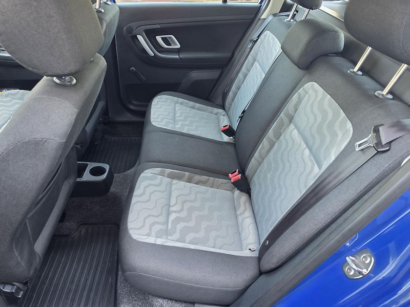 Škoda Fabia 1.2 HTP - fotka 18 z 20