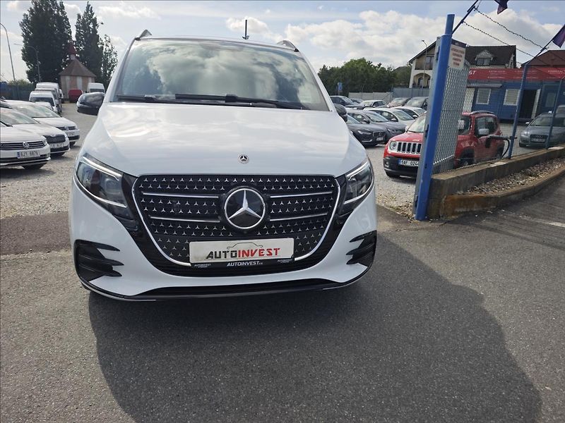 Mercedes-Benz Třídy V 300d 4MATIC,AVANTGARDE,AMG - fotka 2 z 24